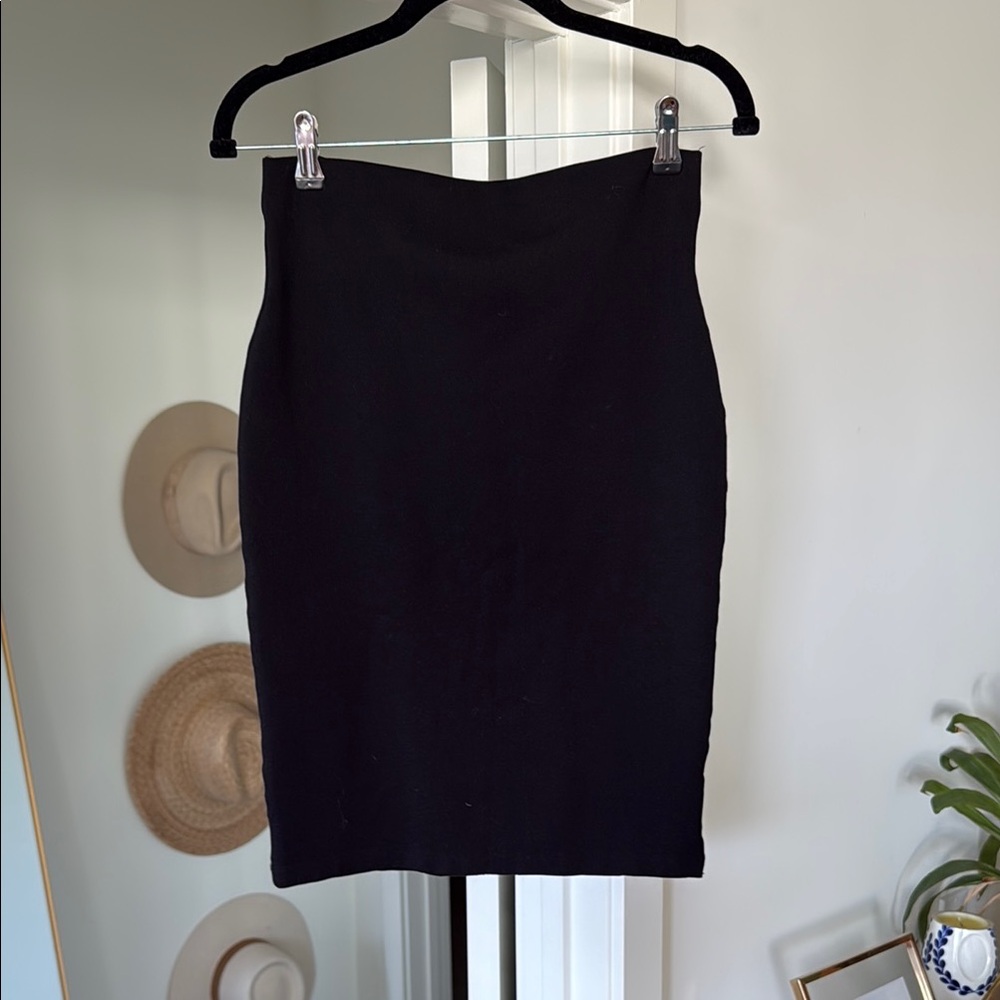 Fashion Nova Black Pencil Skirt